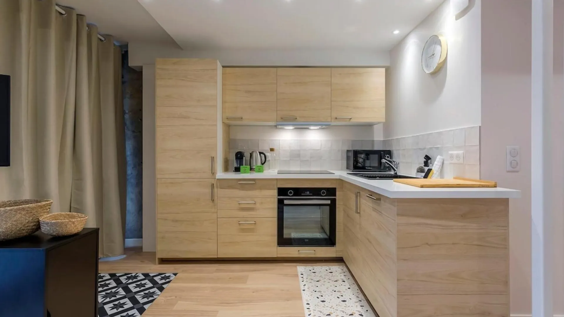Charming Duplex Nest Newly Renovated Apartment Lyon 0*,